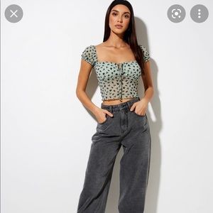 Brand new with tags motel rocks crop top in sage flower